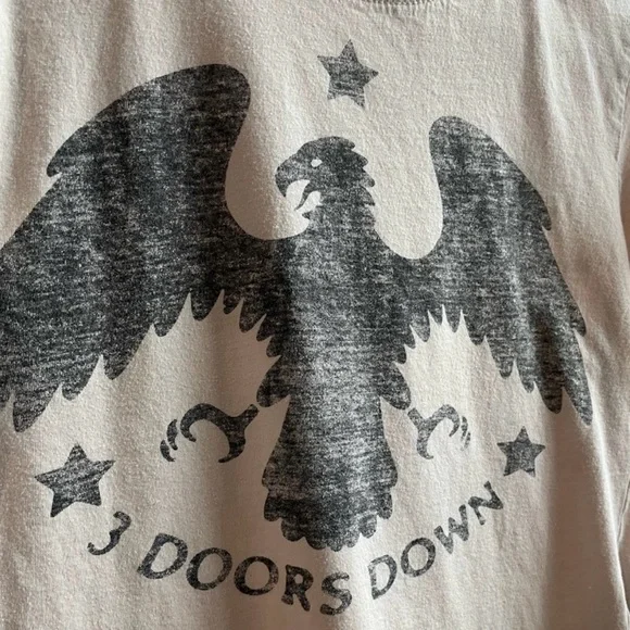 Vintage 3 Doors Down juniors petite eagle graphic print cream band tee - Picture 3 of 9